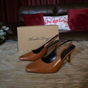 ELISABET TANG BROWN PATENT SLINGBACK PUMPS!
